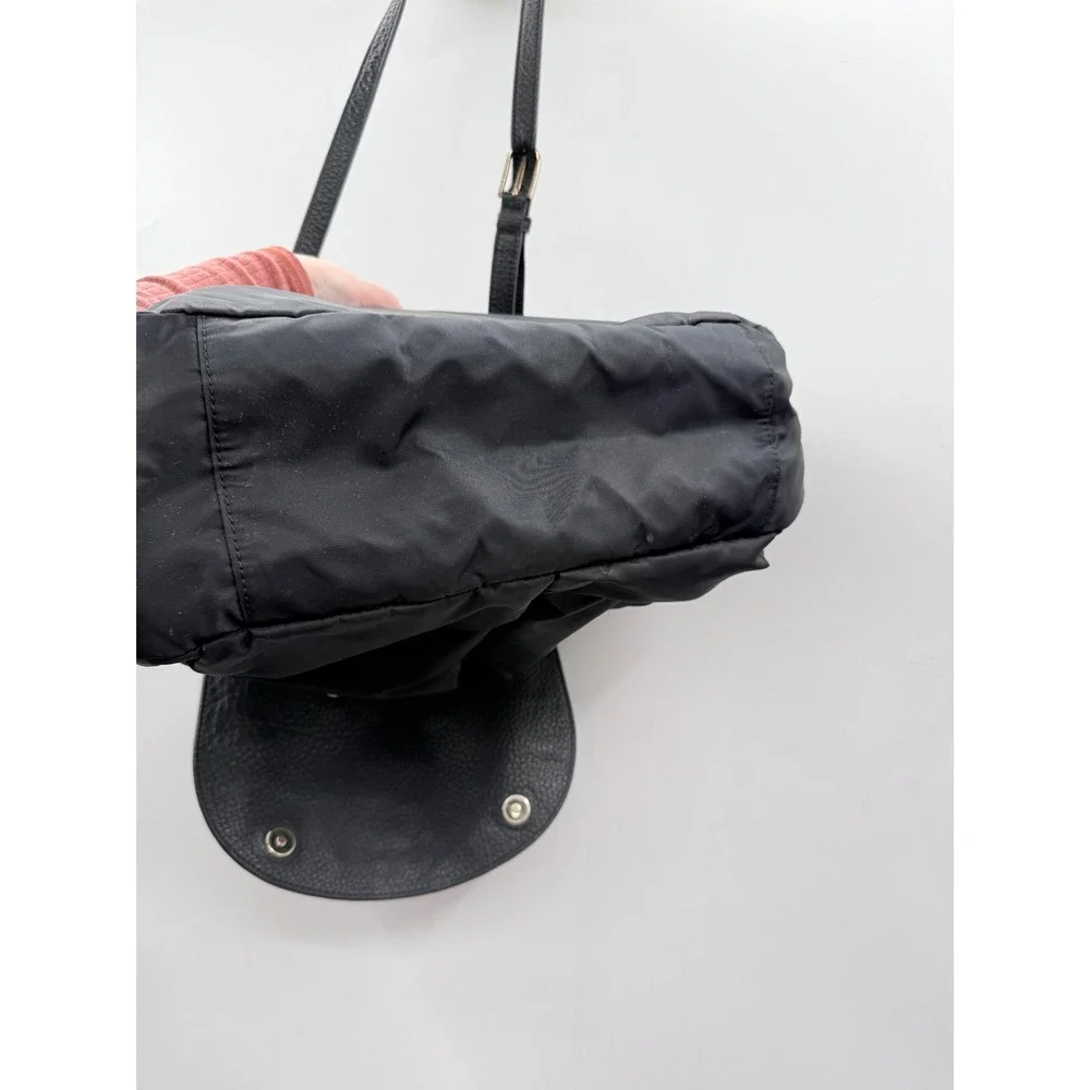 Tory Burch Thea Messenger Diaper Bag Black Nylon Leather Trim Changing Pad